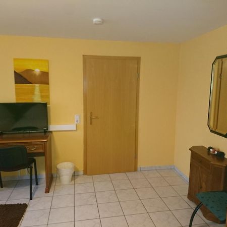 Euro-Hotel Saarbruecken Ngoại thất bức ảnh